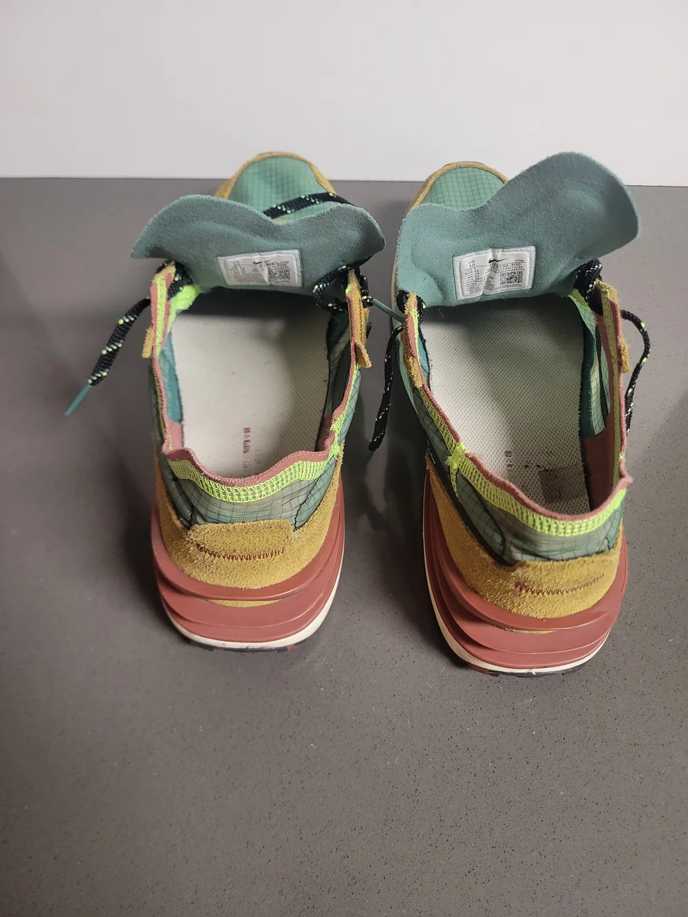 Nike Waffle One SE 'Camo Soles - Golden Moss' (DX3736-300) - Men's Size 10
